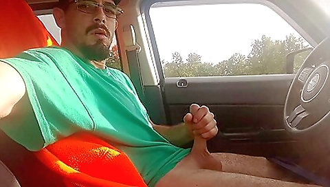 Public Car Masturbation With No Lube